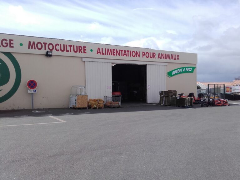 Gamm Vert Village Beauvoir Sur Mer